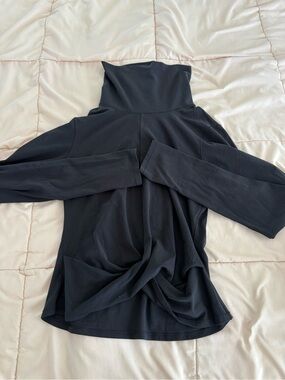 Lululemon Black Long-Sleeve Turtleneck Top cropped